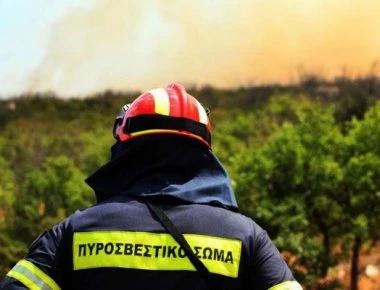 Κρήτη: Υπό έλεγχο τέθηκε η φωτιά στις Αγίες Παρασκιές